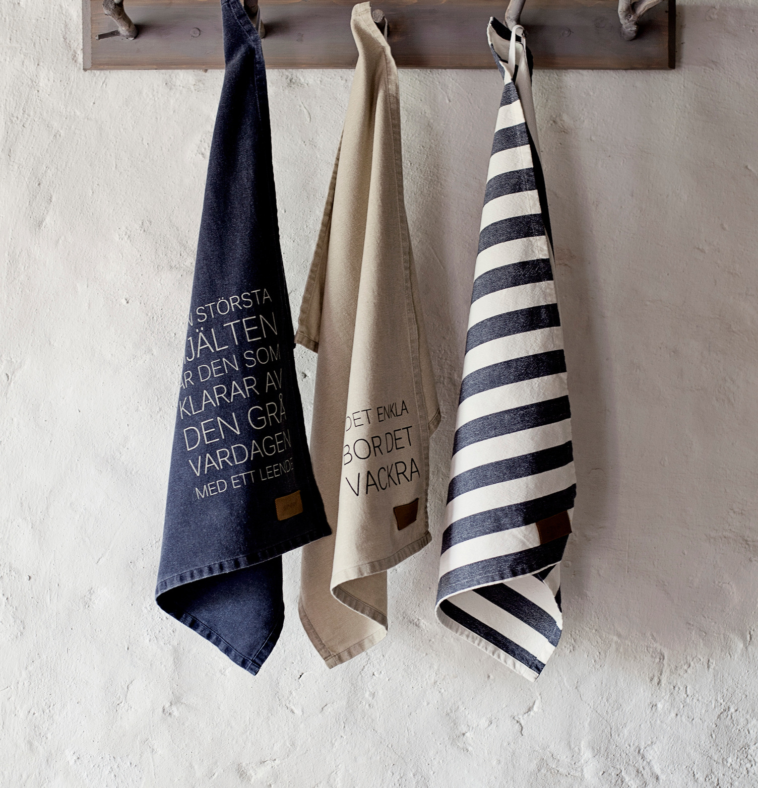 Kökshandduk ´Största Hjälten´ Blå från Ernst i köksmiljö