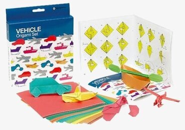 Bild av färgglatt origami-set med fordonstema