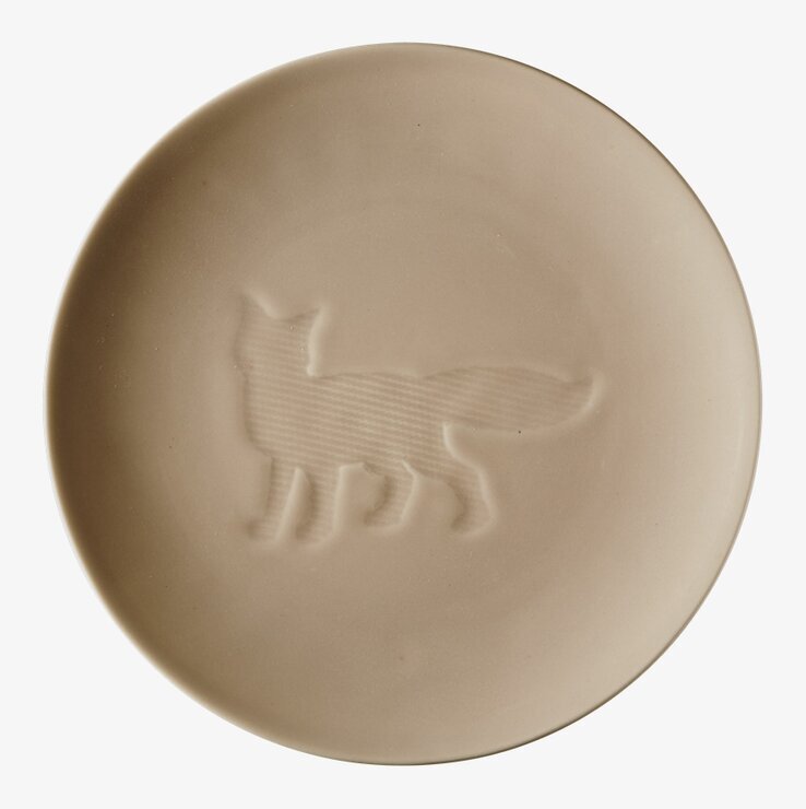 Keramiktallrik Barn Beige från Rice med ingraverad räv