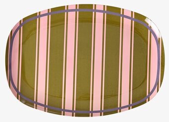 Foto: Oval tallrik med rosa-gröna ränder, lila kant