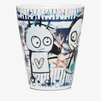 Bild av termomugg med konstnärlig och lekfull design