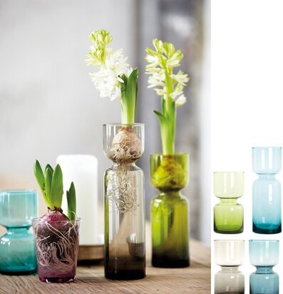 Bild av stilrena vaser för en tidlös och lugn inredning