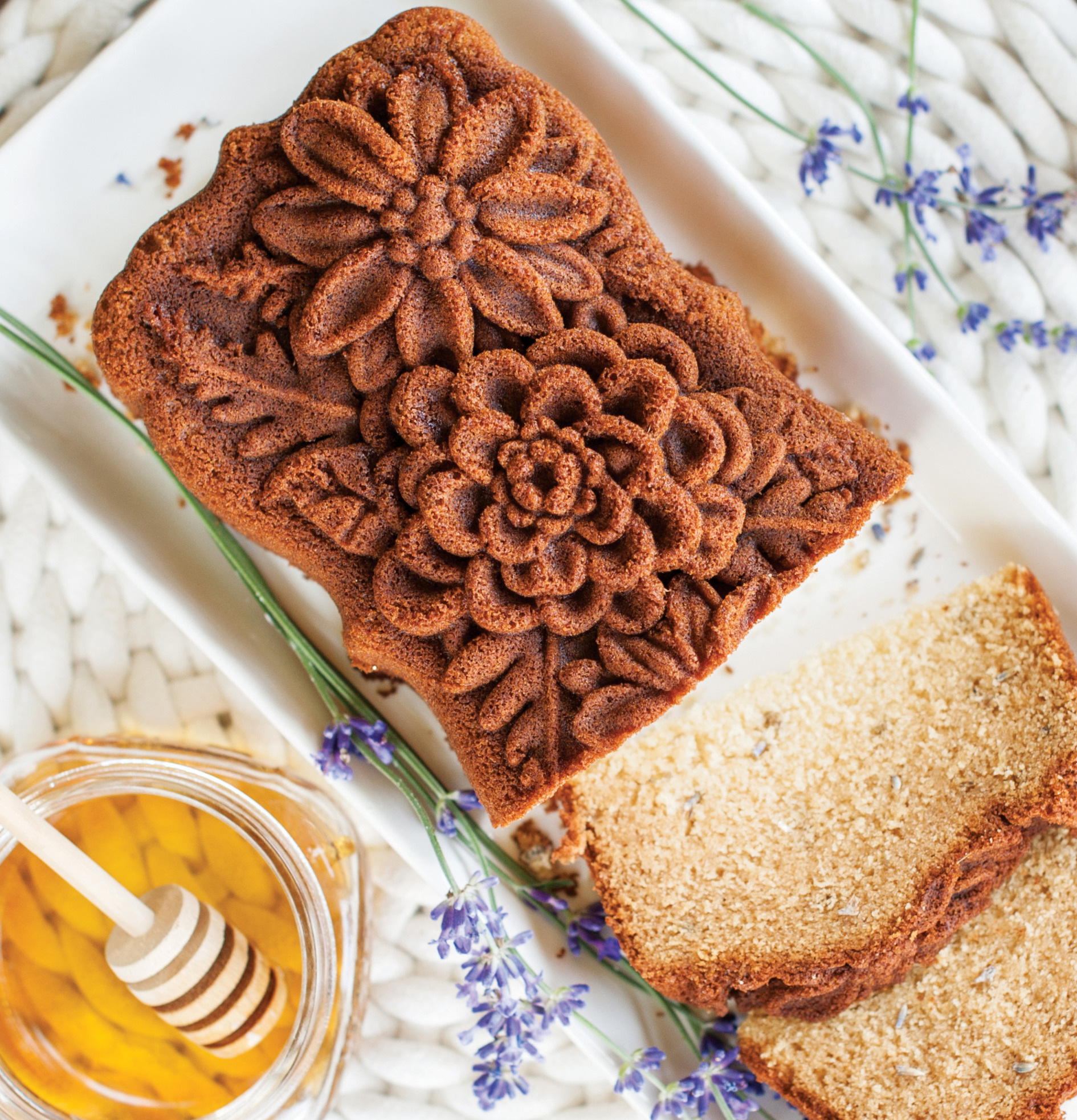 Bakform WIldflower Nordic Ware Bak- och matformar Bakformar