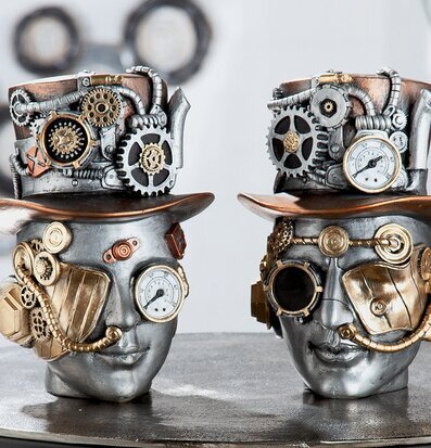 Foto: Steampunk bysthuvuden i silver med kugghjul