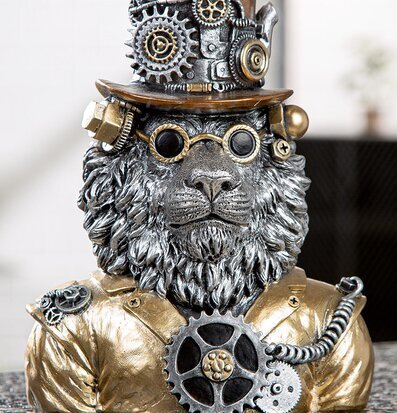Foto: Steampunk lejonbyst i silver och guldtoner