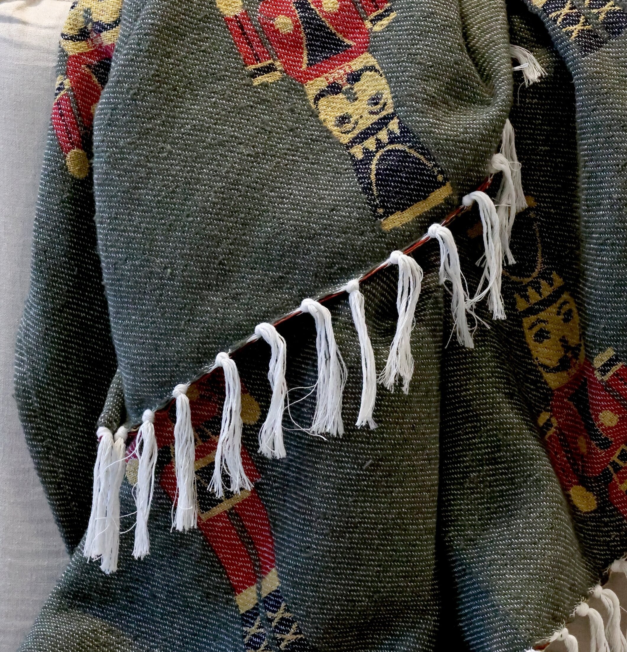 Aix Pläd Nötknäppare Olivgrön Chic Antique Täcken, filtar, plädar och överkast Filtar Plädar Överkast