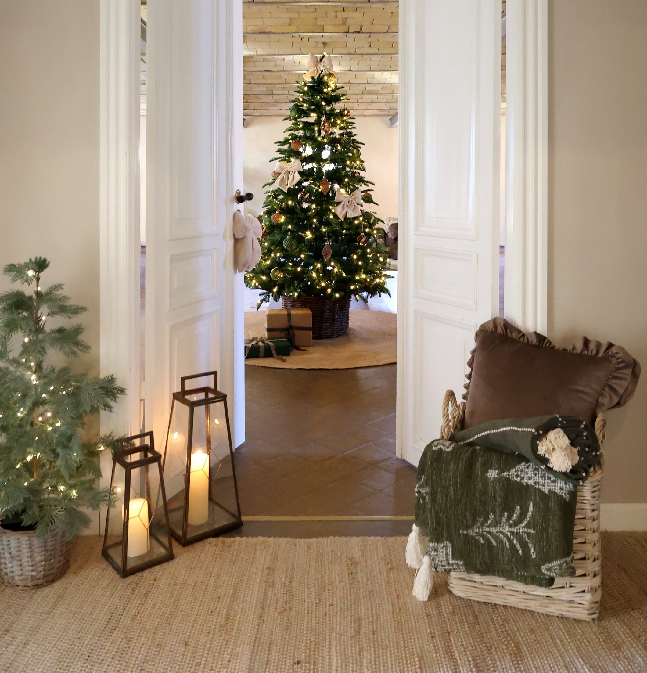 Aix Pläd Chenille Granar Olivgrön Chic Antique Täcken, filtar, plädar och överkast Filtar Plädar Överkast