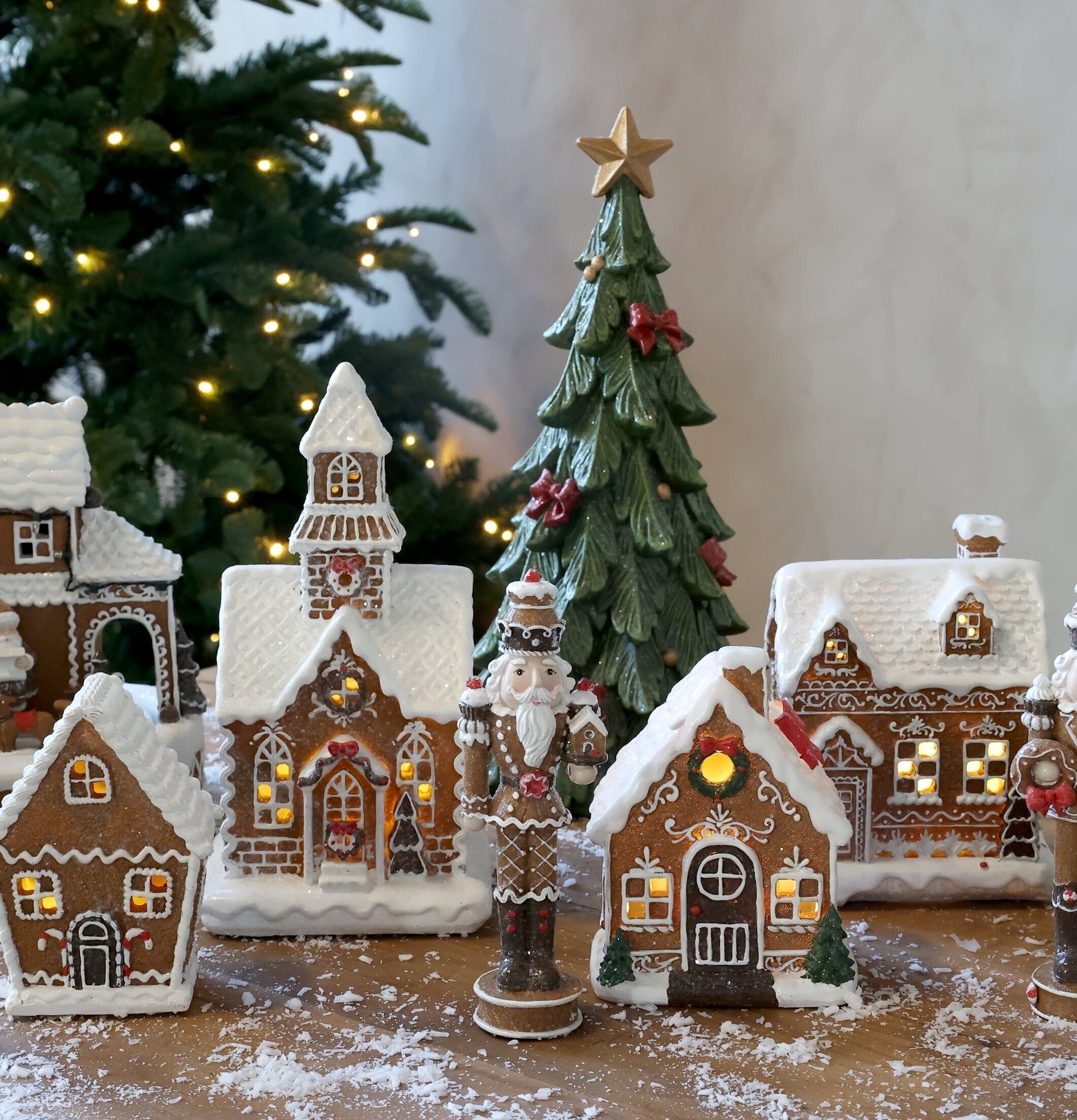 Noël Pepparkakshus LED Mocca 12,5 cm Chic Antique Övrig prydnad/dekoration för inredning innemiljö