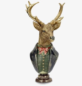 Foto: Hjortbyst med horn, fluga, väst och kavaj