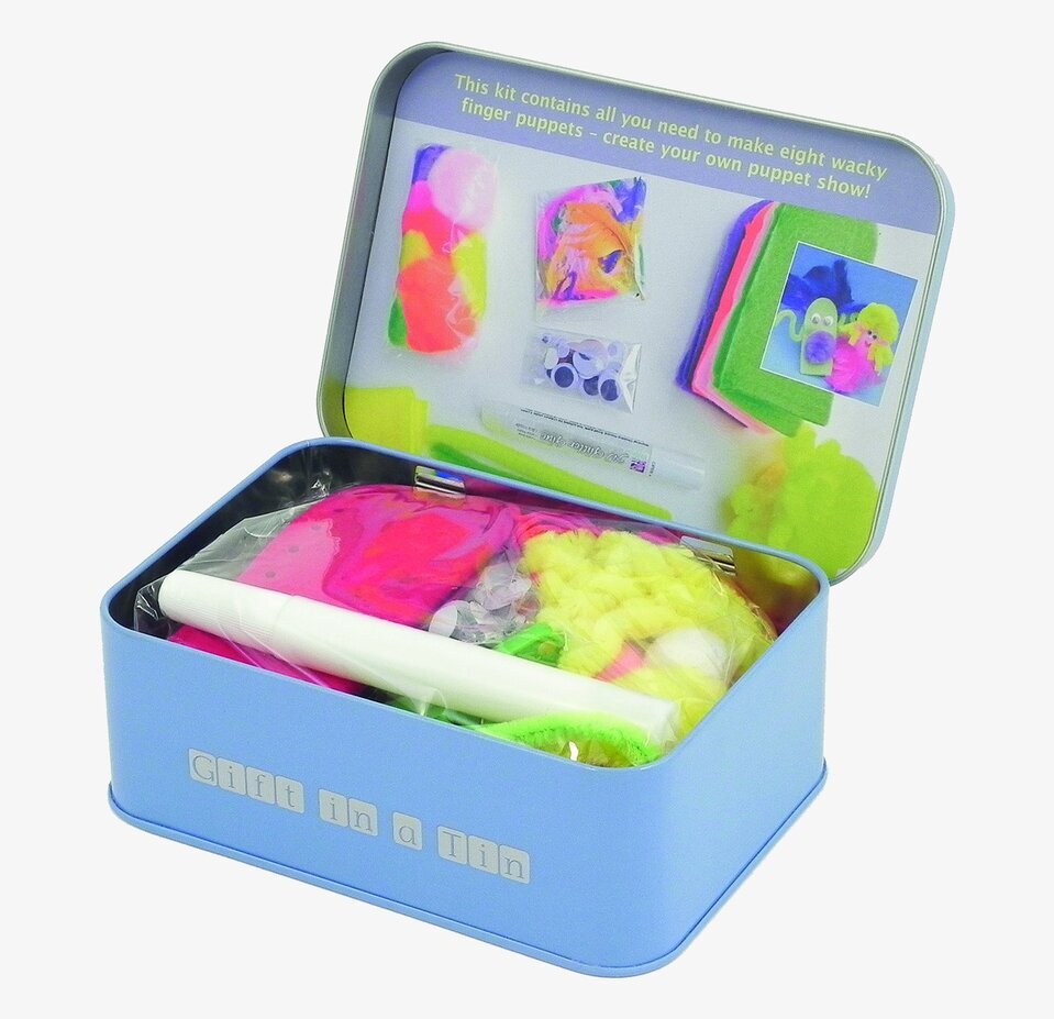Bild av kreativt kit för att skapa färgglada fingerdockor