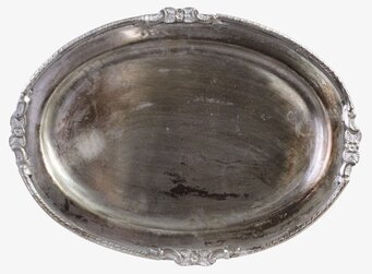 Foto av ovalt serveringsfat i antiksilver med patina