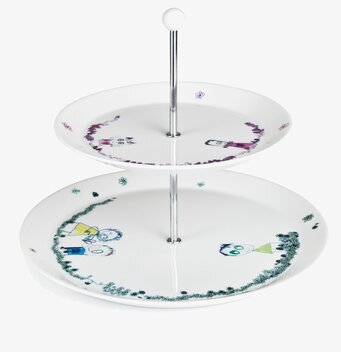 Bild av elegant tvåvånings etagere med konstnärlig design