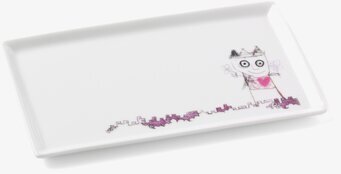 Bild av rektangulär assiett med lekfull och färgglad design