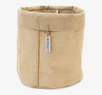 Bild av stilren rund jutekorg för praktisk förvaring