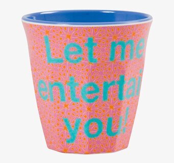 Bild av livfull mugg med färgglad och lekfull design