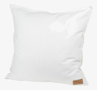 Bild av kuddfodral med avskalad och neutral design