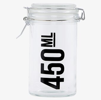 Bild av stilren glasburk med praktisk design och funktion