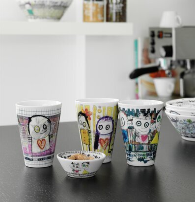 Bild av porslin med livfull design och kreativ stil