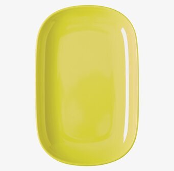 Bild av gul tallrik med unik design och praktisk form