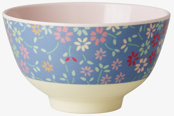 Bild av färgglad skål med blommönster och keramikdesign