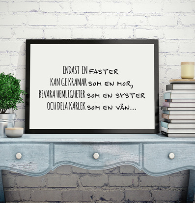 Bild av elegant poster i harmonisk och stilren inredning