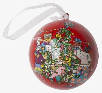 Bild av livfull handmålad julgranskula för juldekoration