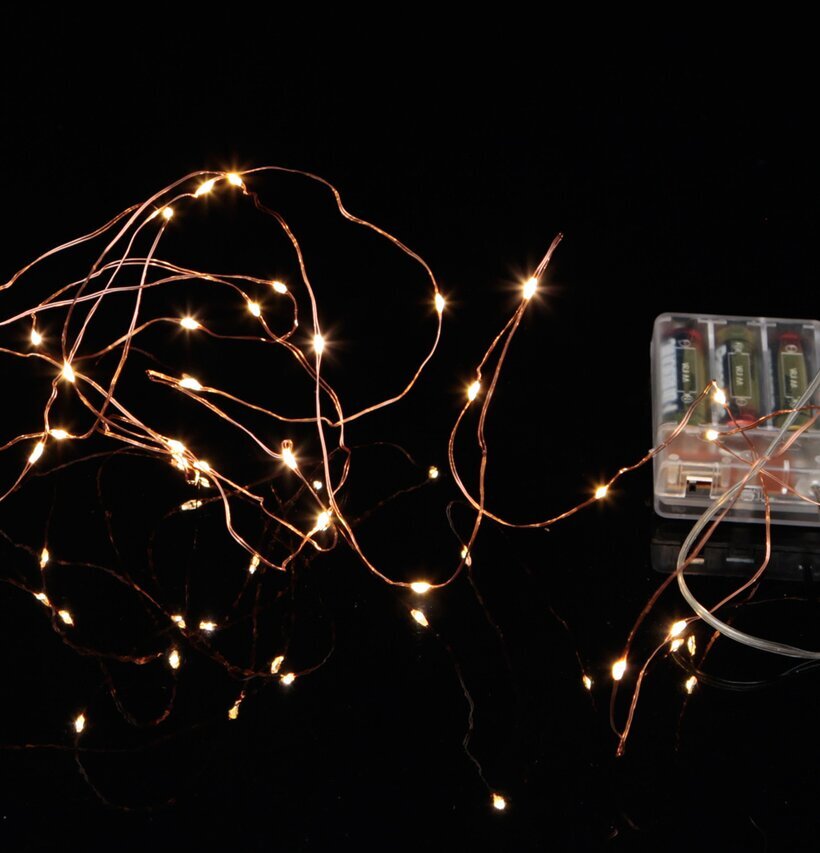 Trådslinga Koppar 3,9 M från Star Trading i mörk miljö