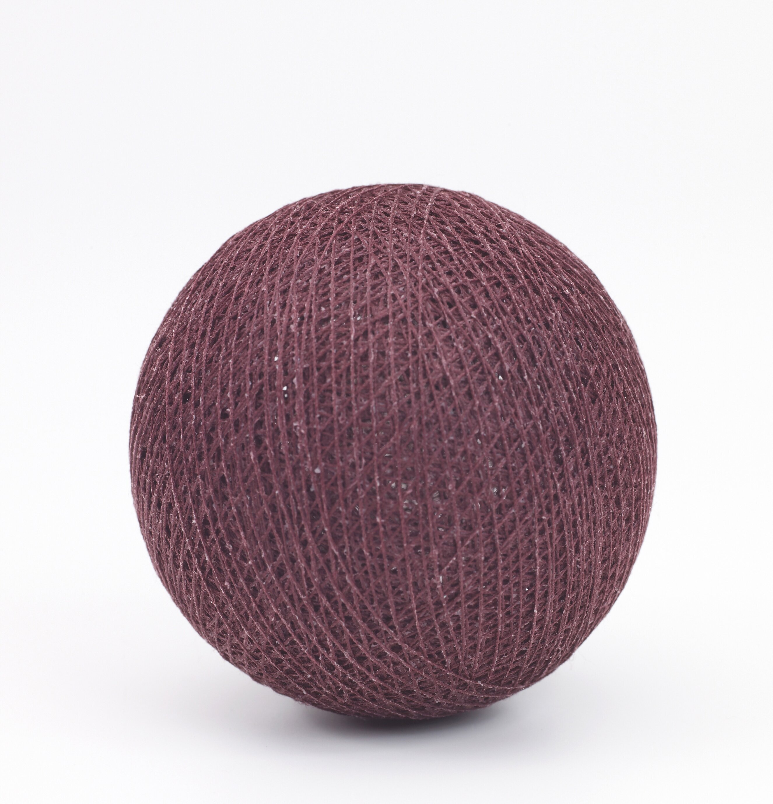 Boll Indian Red - Happy Lights från Happy Lights i närbild