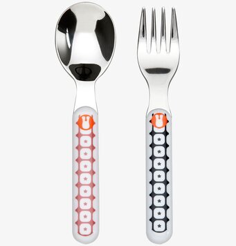 Bild av färgglatt bestickset för barn med lekfull design