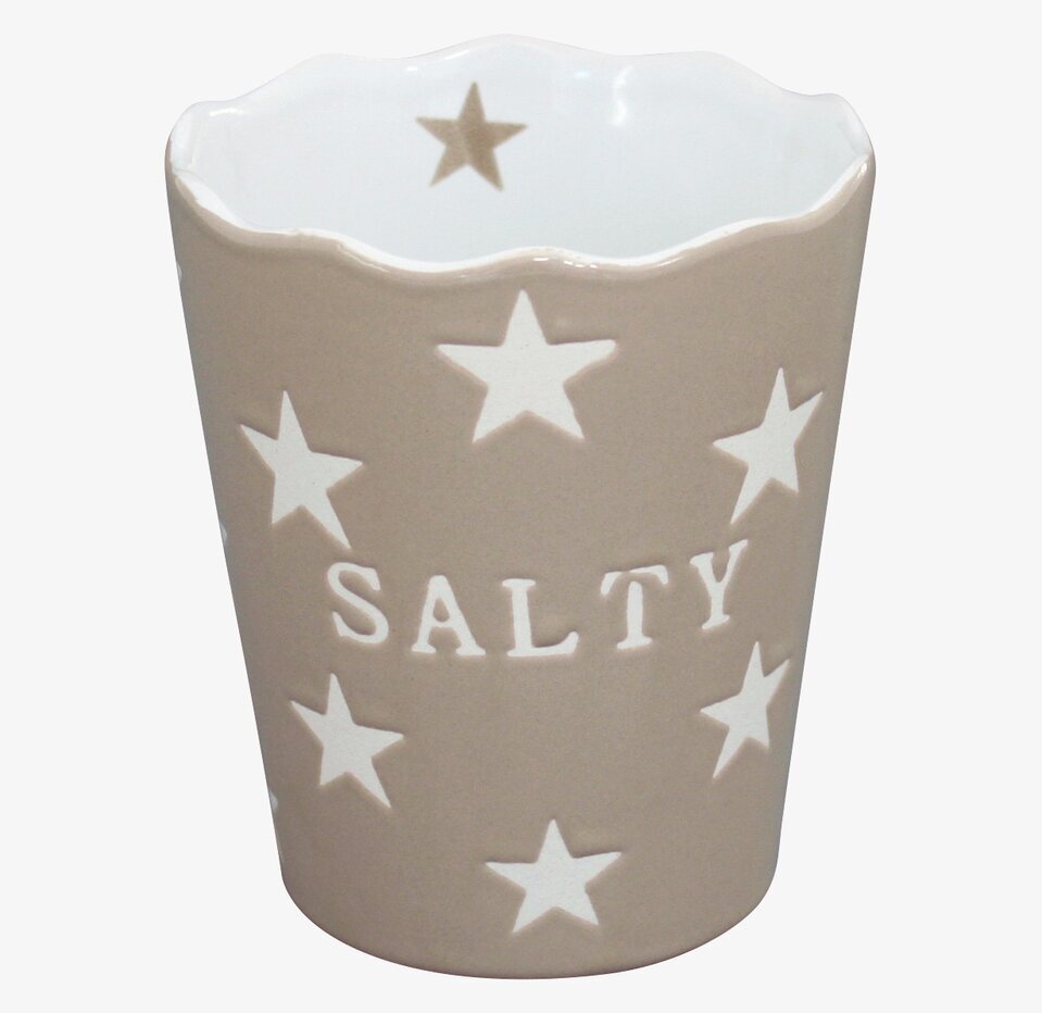 Bild av stilren mugg med stjärnmönster och texten SALTY