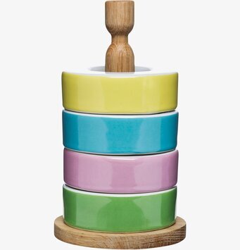 Bild av färgglada äggkoppar i glaserad keramisk finish