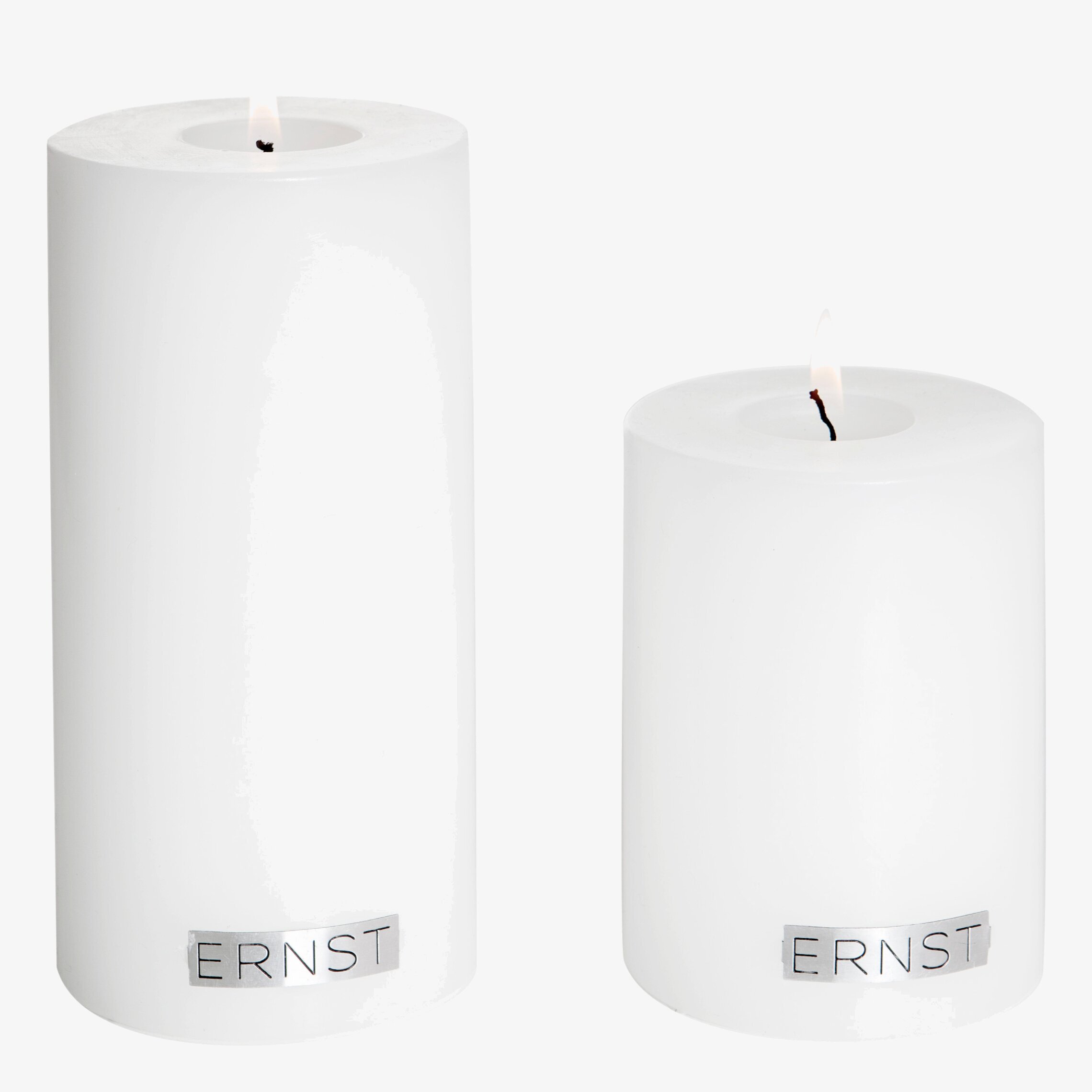 Bild av eleganta blockljus med stilren och tidlös design