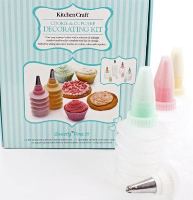 Bild av dekorativt kit för cupcakes och kakor