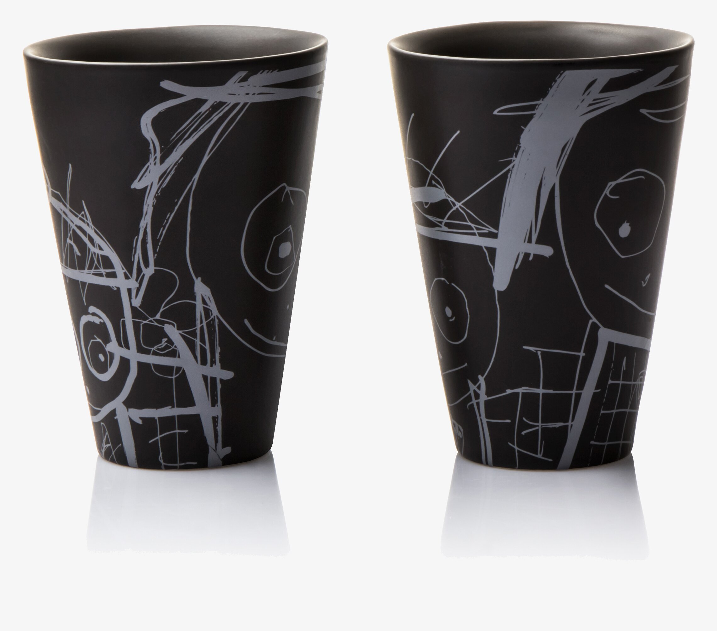 Bild på lekfulla abstrakta termosmuggar i modern design