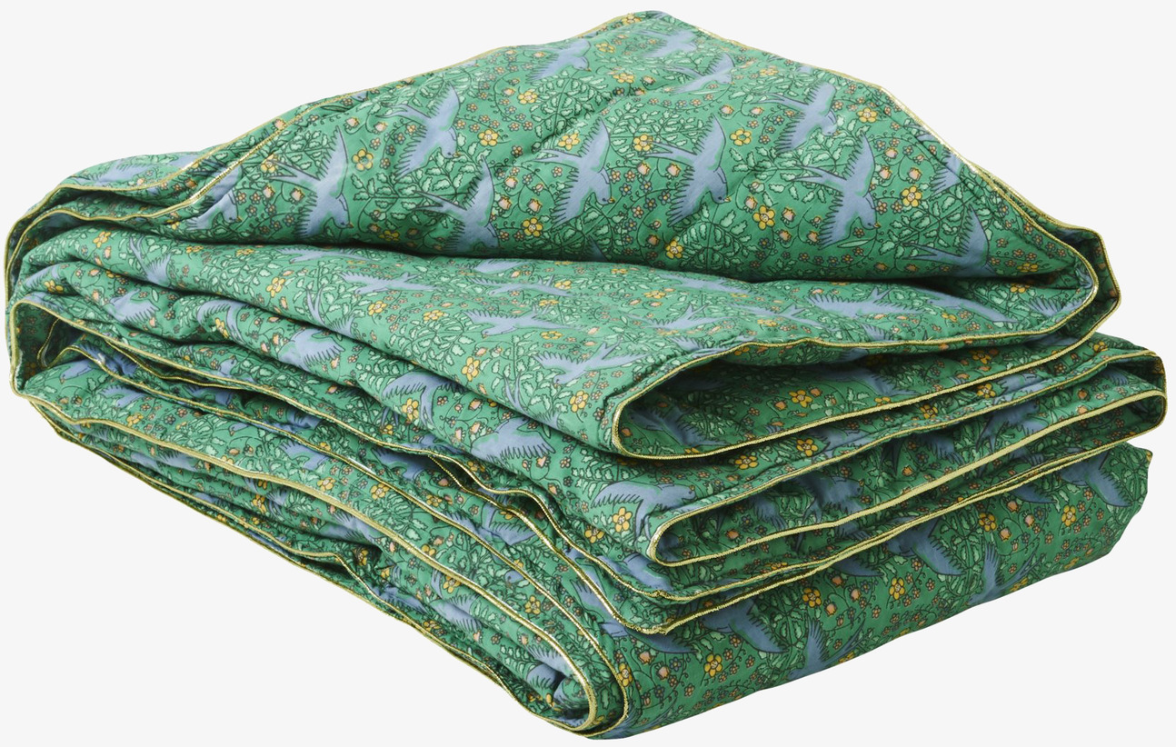 Cotton Quilt Swallows från Rice med svalor och blommor