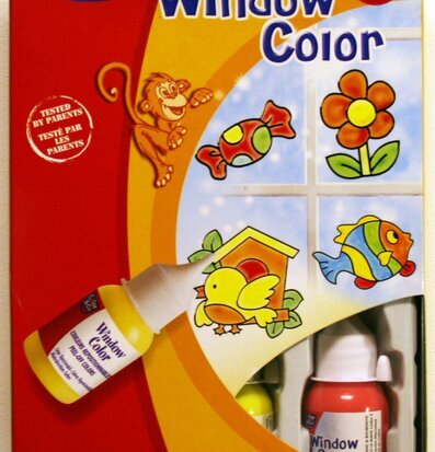 Bild av färgglad förpackning för kreativt fönsterskapande