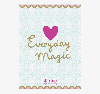 Bild av elegant rosa hjärta med texten Everyday Magic