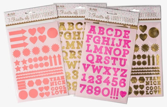 Bild av färgglada klistermärken för kreativ dekoration