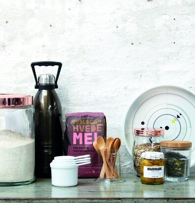 Bild av inbjudande kökshörna med harmoniska detaljer