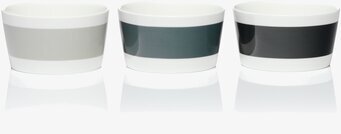 Bild av tre stilrena skålar i olika grå nyanser