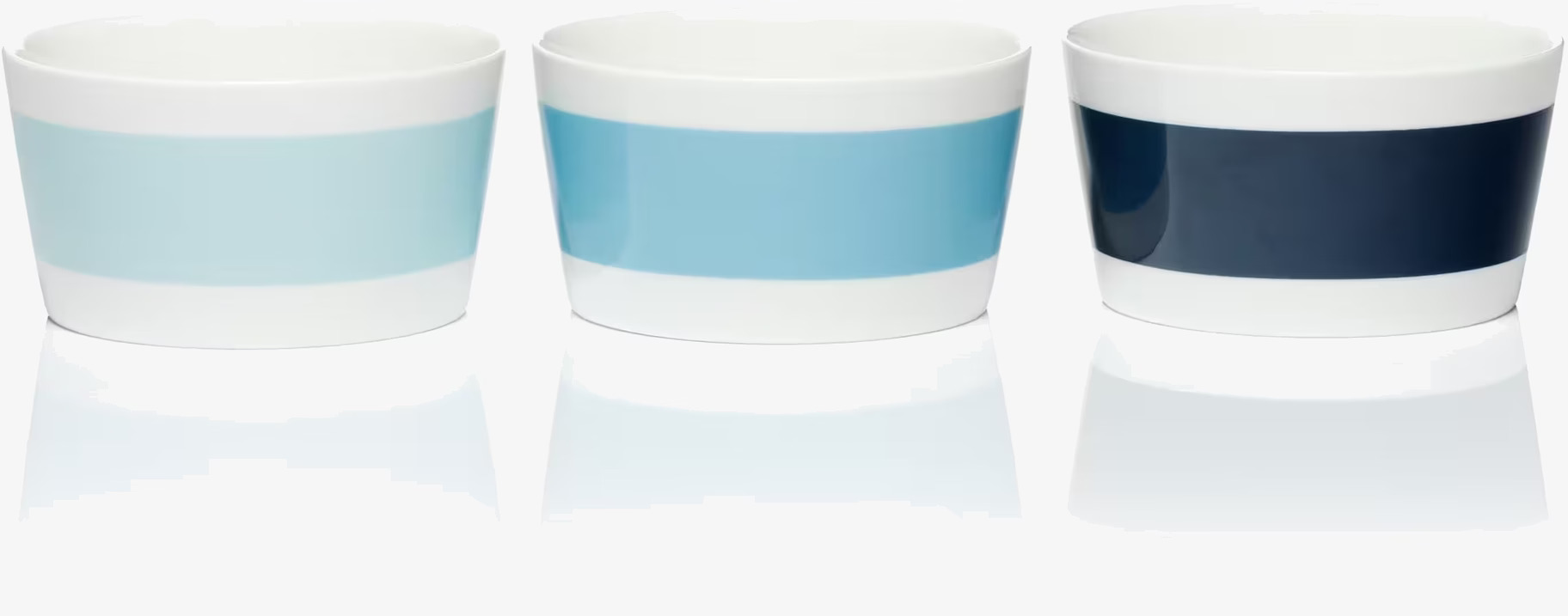 Foto: Blå skålar i stilren design och olika nyanser