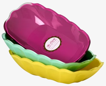 Bild av tre färgglada skålar i mint, gult och rosa