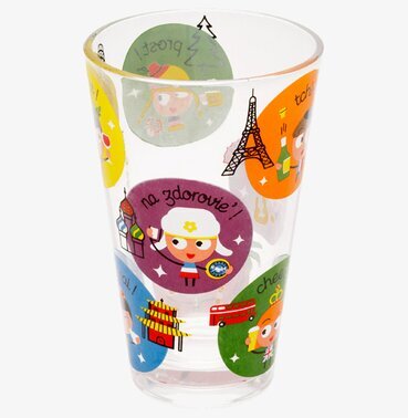 Bild av färgglatt glas med internationella motiv