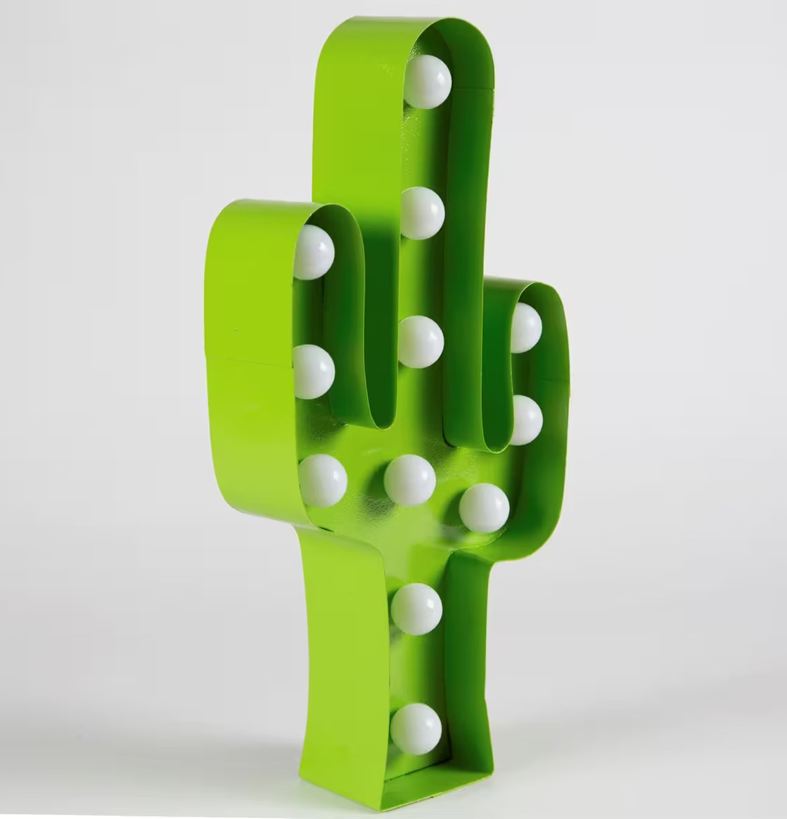 Kaktus LED från Sass & Belle, grön lampa med vita LED-lampor
