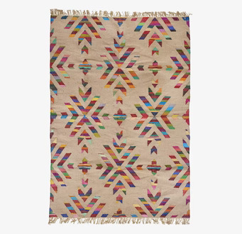 Foto av en livfull matta med geometriskt mönster