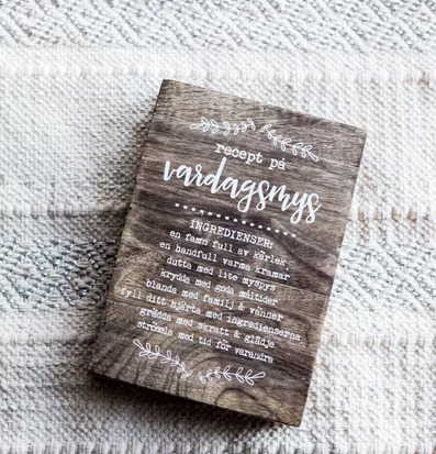 Bild av rustik tavla med charmigt vardagsmysrecept