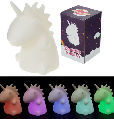 Foto av en enhörningslampa med färgskiftande ljus