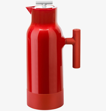 Bild av röd kaffekanna med elegant och funktionell design