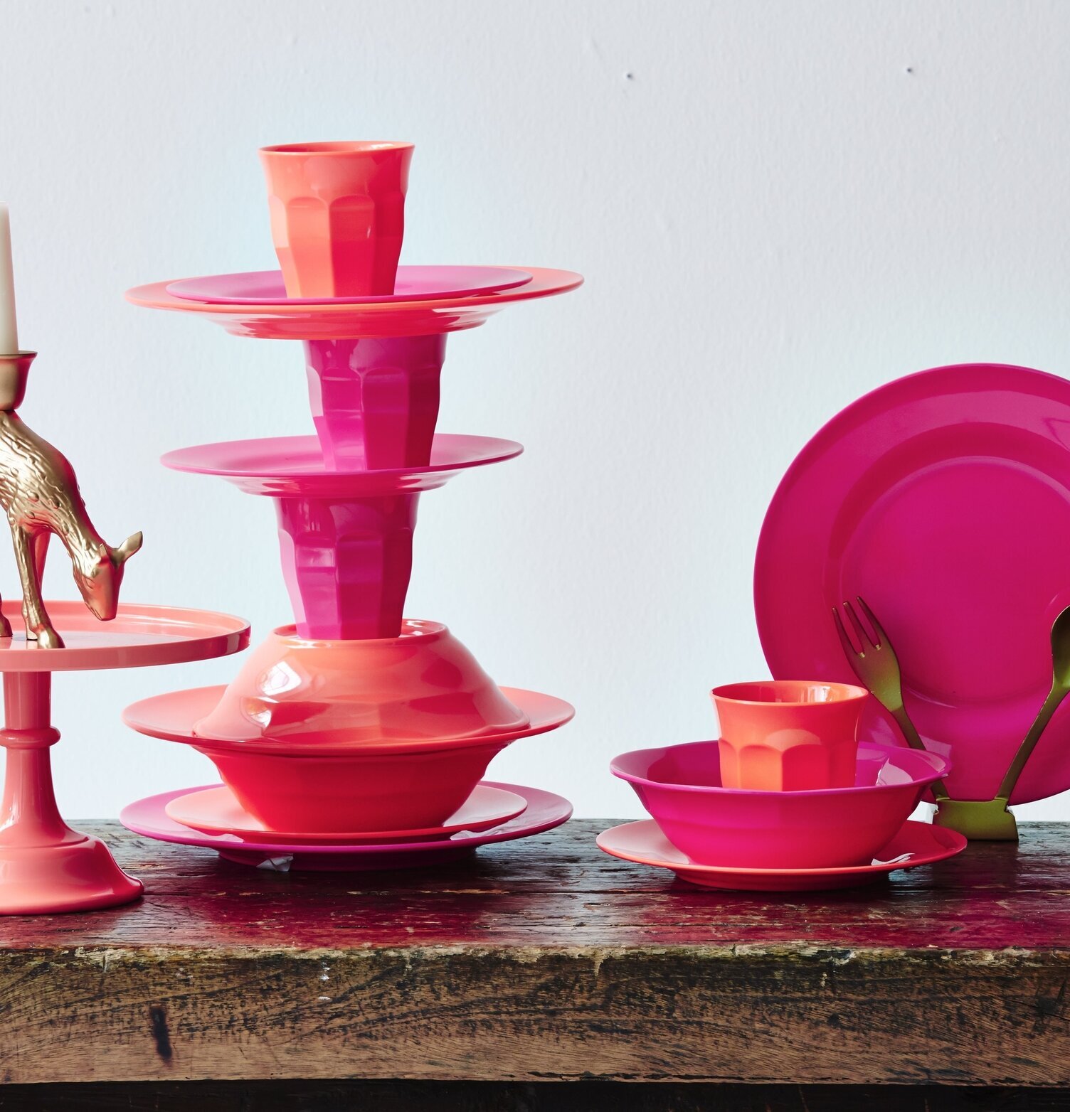 Assiett Neon Orange från Rice med färgstarka köksartiklar