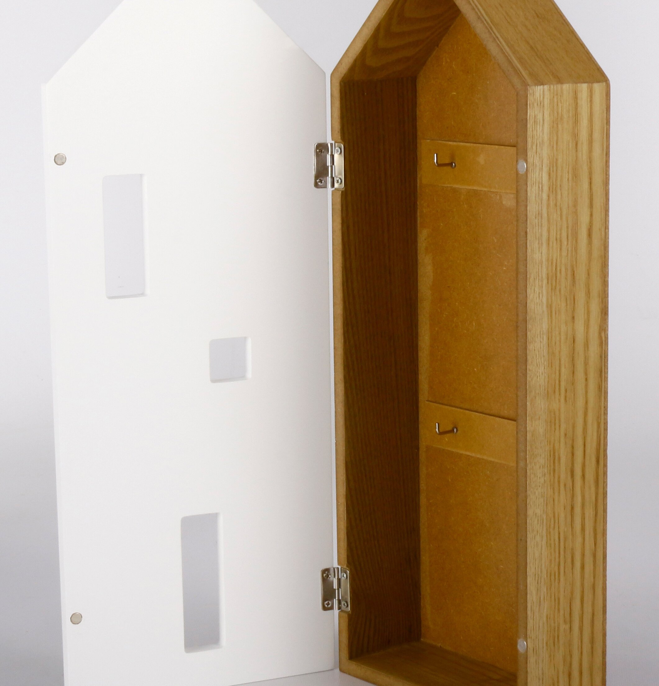 Nyckelskåp House Stor från Interstil i trä och vitt